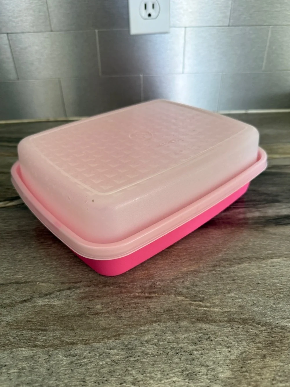 Tupperware Season n Serve - Picture 2 of 5